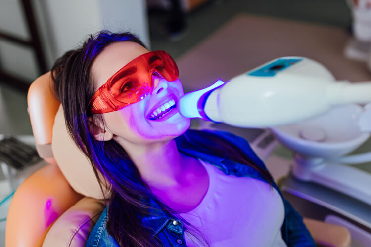 What is DaVinci Laser Teeth Whitening