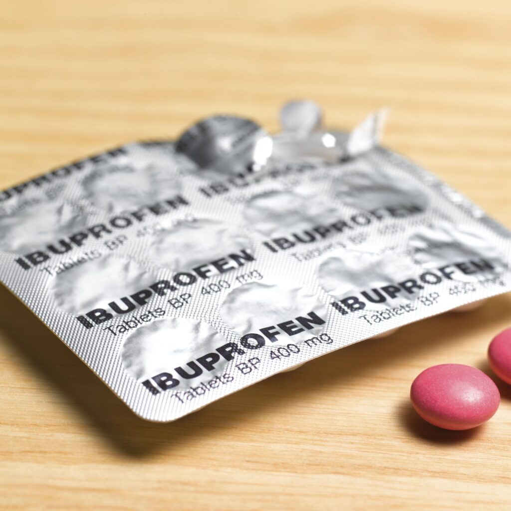 Is ibuprofen 800 mg good for back pain