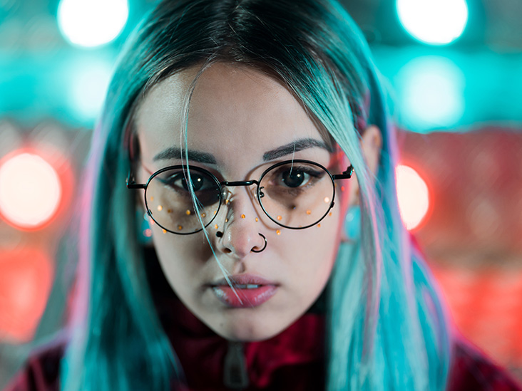 What length should a nose stud be