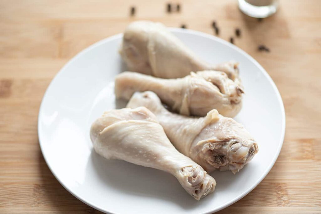 How long should chicken legs boil